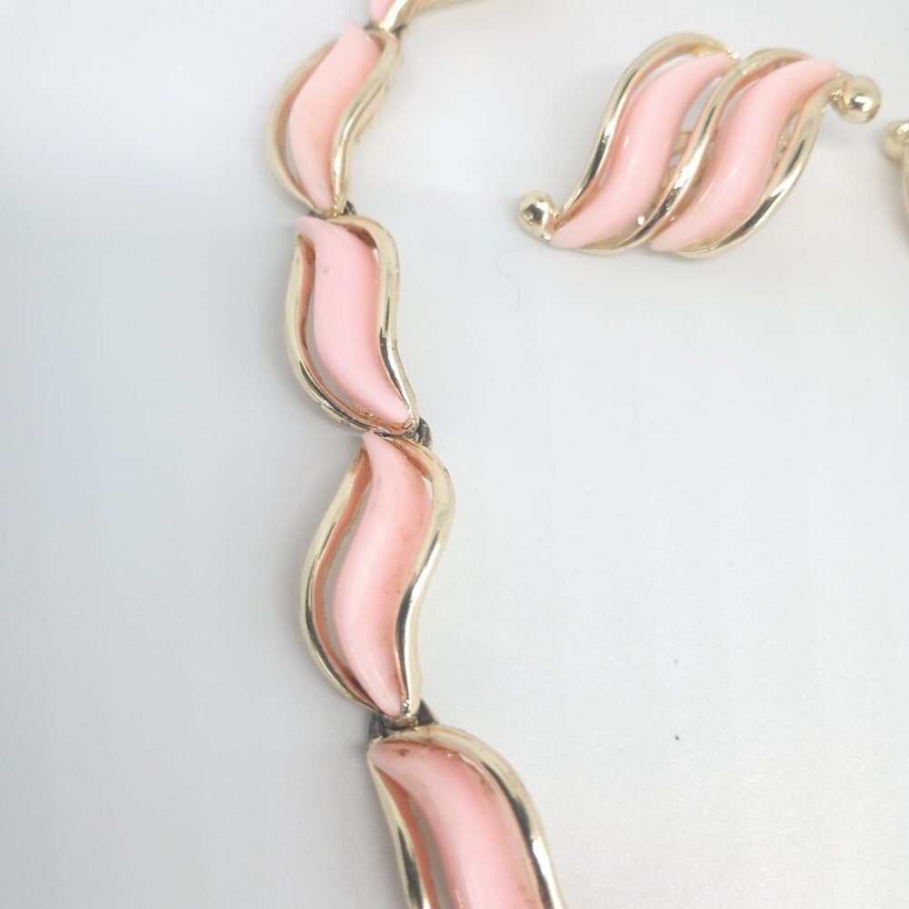 Vintage KARU ARKE Pink Moonglow Thermoset Necklace -16” Rare Beauty ~ MCM - Picture 4 of 8